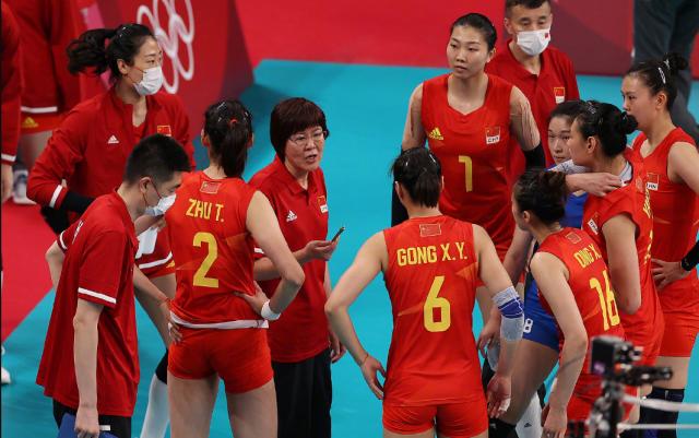 开云-中国女排0比3不敌土耳其 从网口到后防线漏洞明显